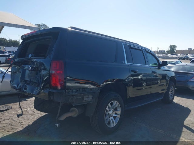Chevrolet Suburban Lt 2018 1GNSKHKC8JR118312 Image 4