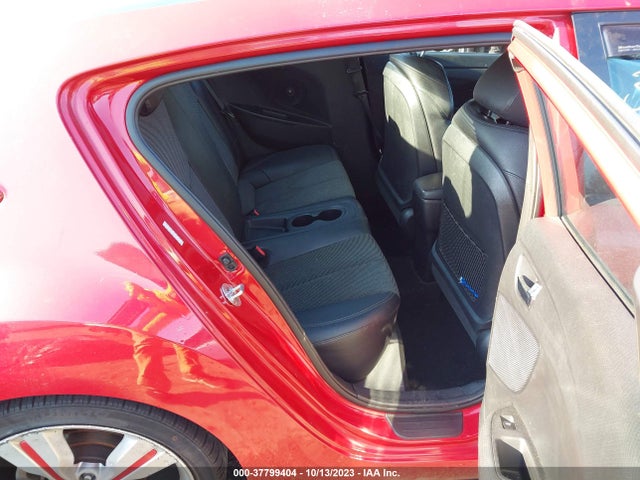 2016 HYUNDAI VELOSTER VIN: KMHTC6AD3GU296834