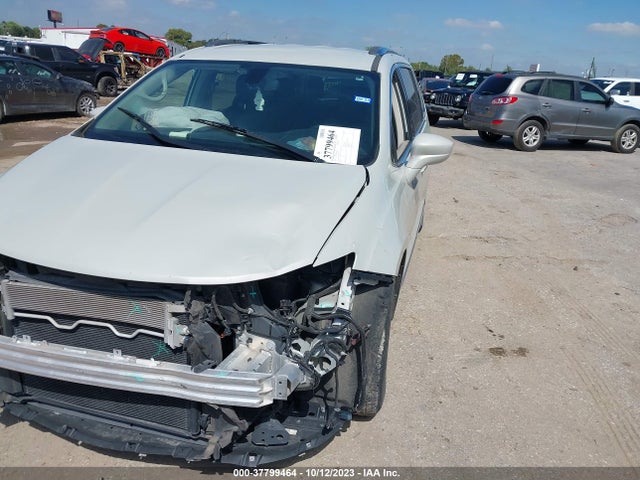 2C4RC1BG9LR205082 Chrysler Pacifica Touring L