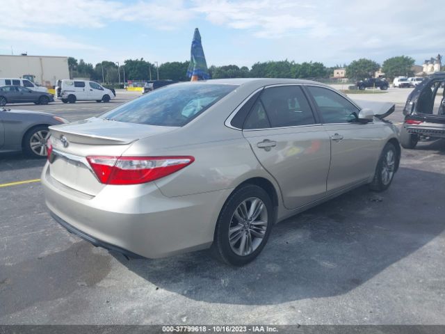 4T1BF1FK1GU218467 Toyota CAMRY SE
