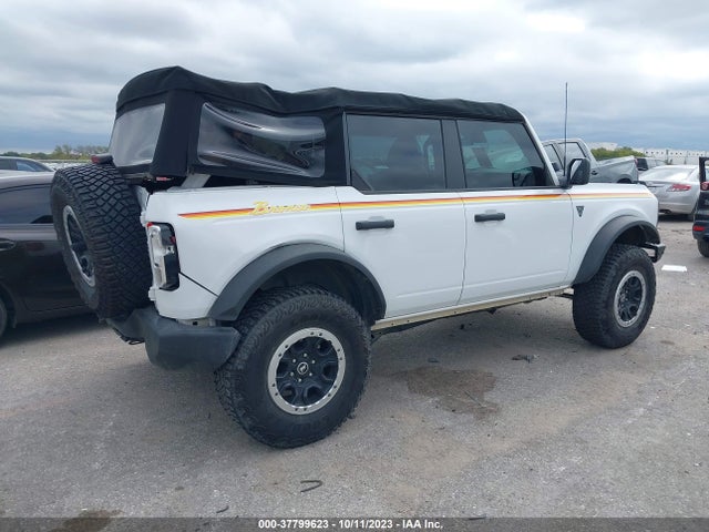 2022 FORD BRONCO VIN: 1FMDE5DH0NLA93832