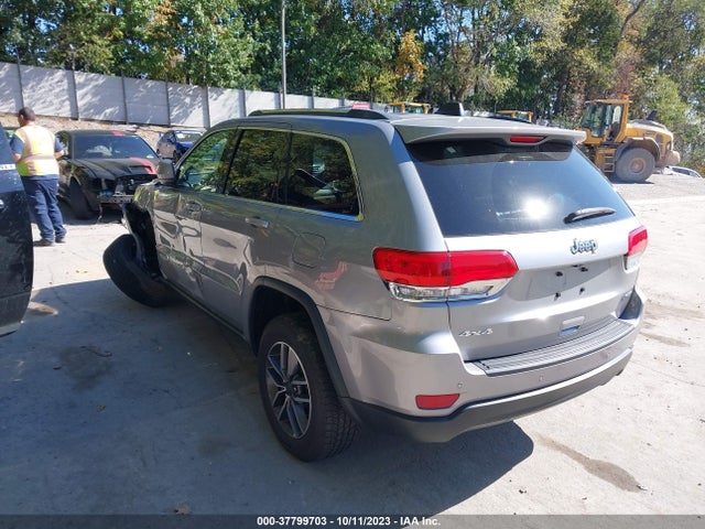 1C4RJFAG7KC637892 Jeep Grand Cherokee Laredo E