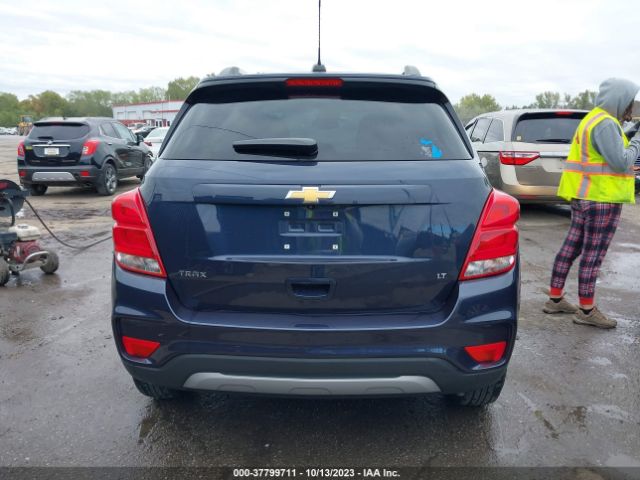 3GNCJLSB5JL414414 Chevrolet Trax Lt