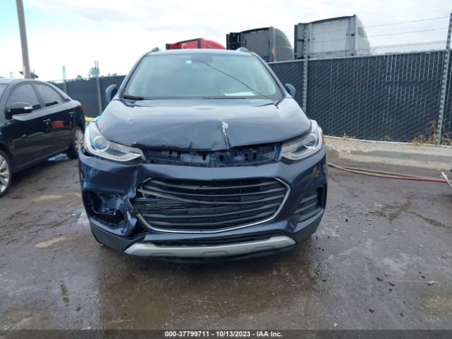 3GNCJLSB5JL414414 Chevrolet Trax Lt