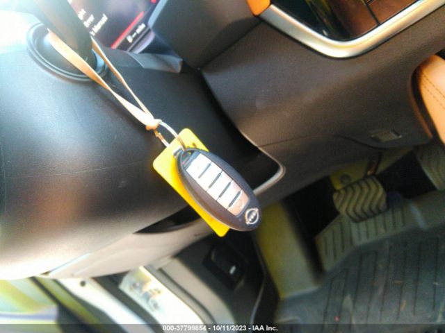 JN8BT3DD0NW272281 Nissan Rogue Platinum