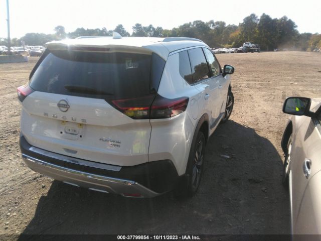 JN8BT3DD0NW272281 Nissan Rogue Platinum