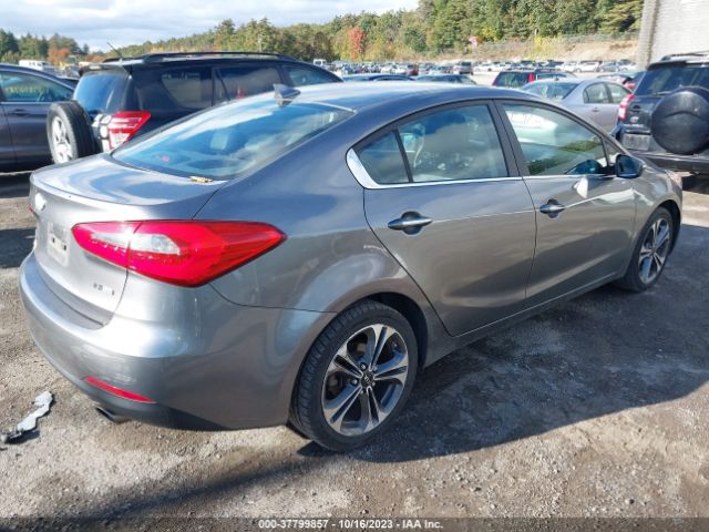 KNAFZ4A87E5174778 KIA FORTE EX