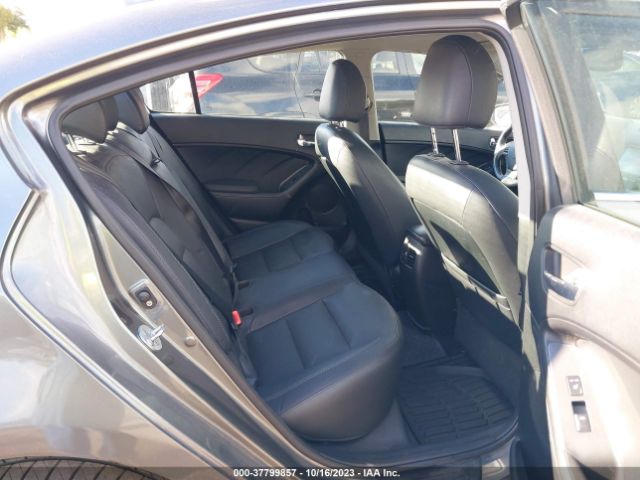 KNAFZ4A87E5174778 KIA FORTE EX