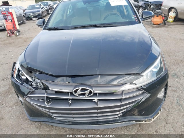 Hyundai Elantra Value Edition 2019 5NPD84LFXKH480491 Image 11