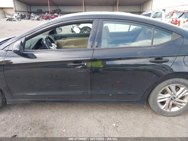 Hyundai Elantra Value Edition 2019 5NPD84LFXKH480491 Image 13