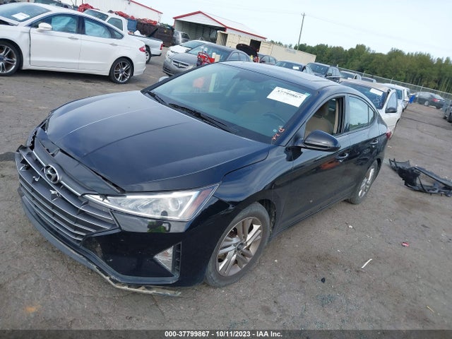 Hyundai Elantra Value Edition 2019 5NPD84LFXKH480491 Image 2