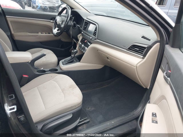 Hyundai Elantra Value Edition 2019 5NPD84LFXKH480491 Image 5
