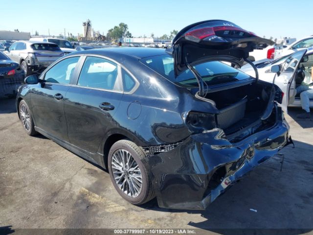 3KPF54AD5PE526128 KIA Forte Gt-line