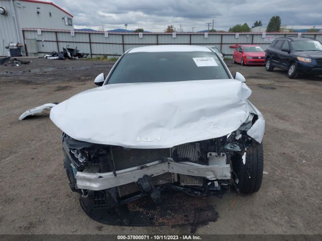 5XXG14J21NG135934 KIA K5 LXS