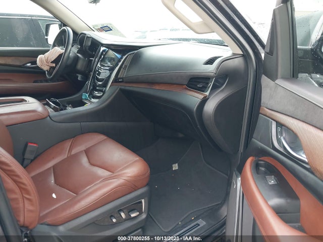 1GYS3CKJ8KR396212 Cadillac Escalade Premium Luxury