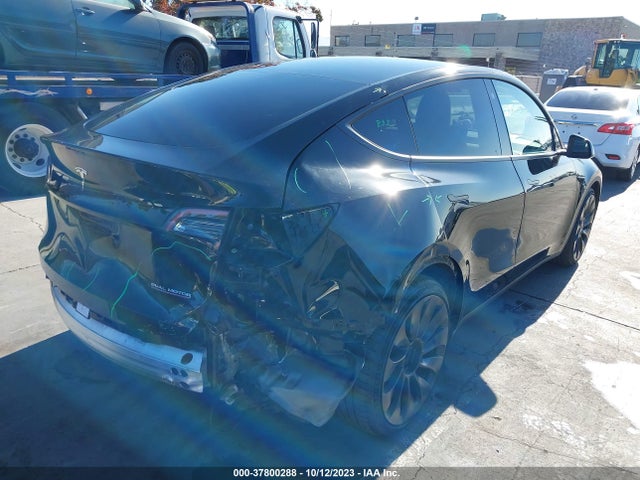 7SAYGDEF7NF347405 Tesla Model Y Performance
