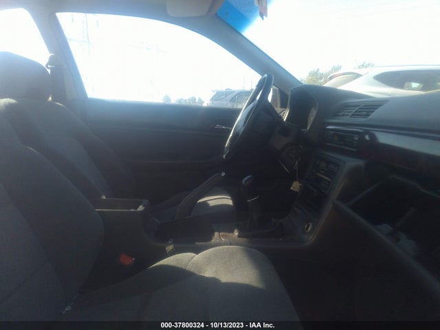 1997 ACURA CL VIN: 19UYA1146VL009798