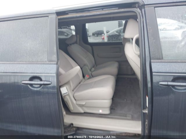 KNDMB5C19G6179448 KIA SEDONA LX