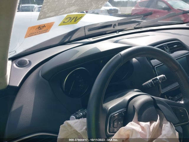 2019 JAGUAR F-PACE SADCJ2FX9KA399664 Photo 6