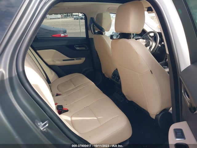 2019 JAGUAR F-PACE SADCJ2FX9KA399664 Photo 7