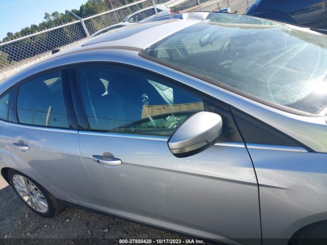 1FADP3N26GL236627 Ford Focus Titanium