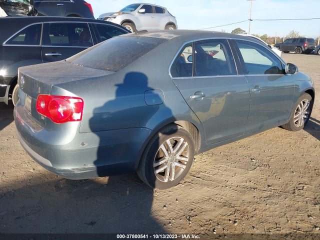 2006 VOLKSWAGEN JETTA SEDAN 2.5L VIN: 3VWSF71K16M838248