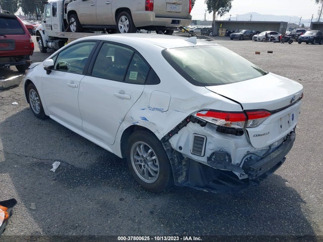 Toyota Corolla Hybrid Le 2022 JTDEAMDE8NJ054020 Image 3