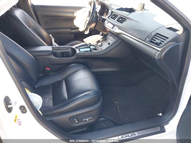 JTHKD5BH6G2274037 Lexus Ct 200h Hybrid