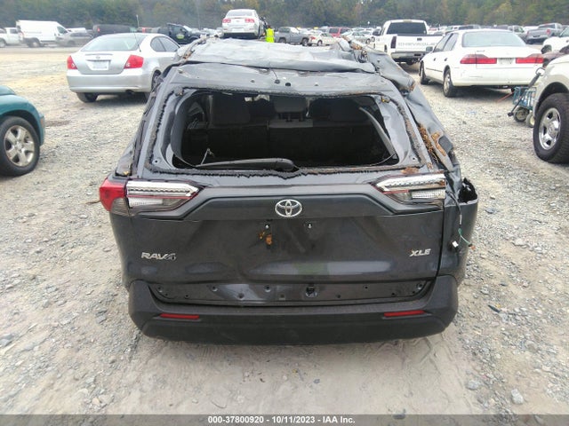 2023 TOYOTA RAV4 XLE VIN: 2T3W1RFV9PC236930
