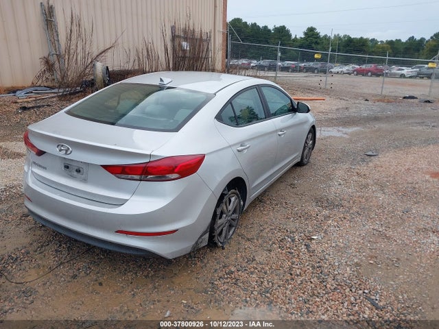 2017 HYUNDAI ELANTRA SE VIN: 5NPD84LF8HH026927