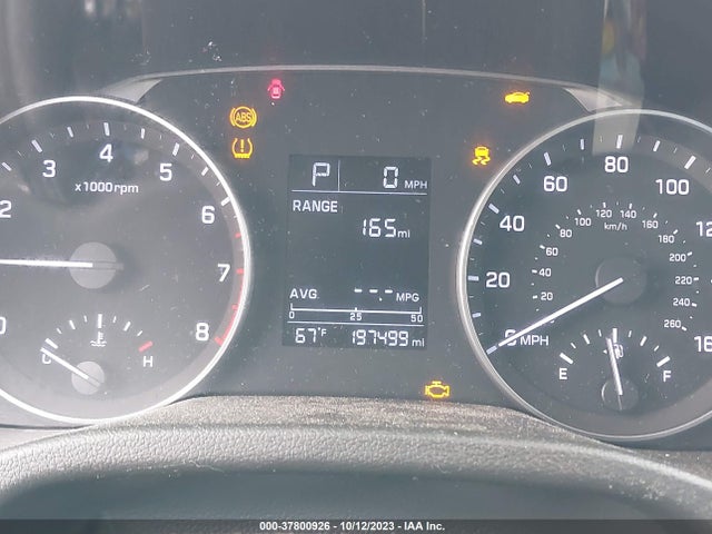 2017 HYUNDAI ELANTRA SE VIN: 5NPD84LF8HH026927