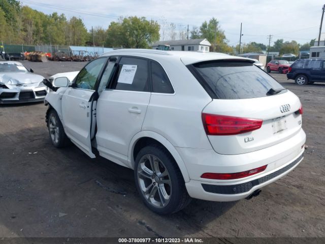 2016 AUDI Q3 WA1GFCFS1GR010169 Photo 2