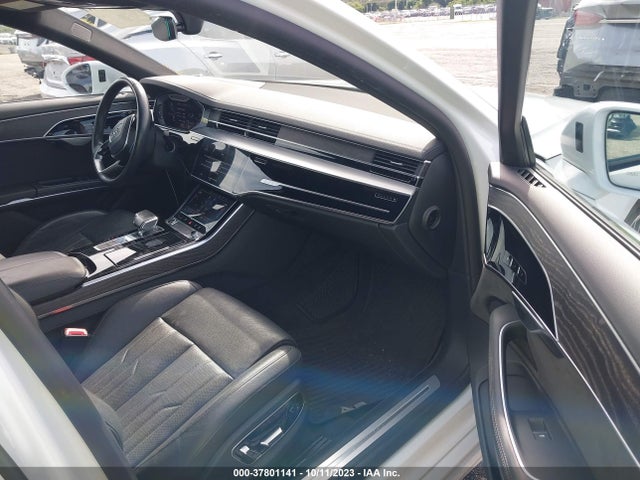 WAU8DAF8XMN014827 Audi A8 L