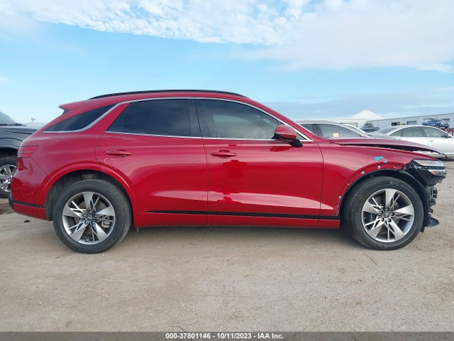 2022 GENESIS GV70 3.5T AWD SPORT VIN: KMUMCDTC2NU030829