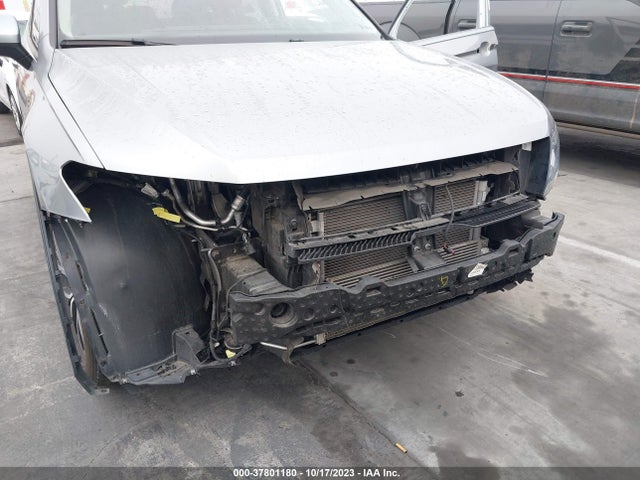 3VV1B7AX8MM023954 Volkswagen TIGUAN S