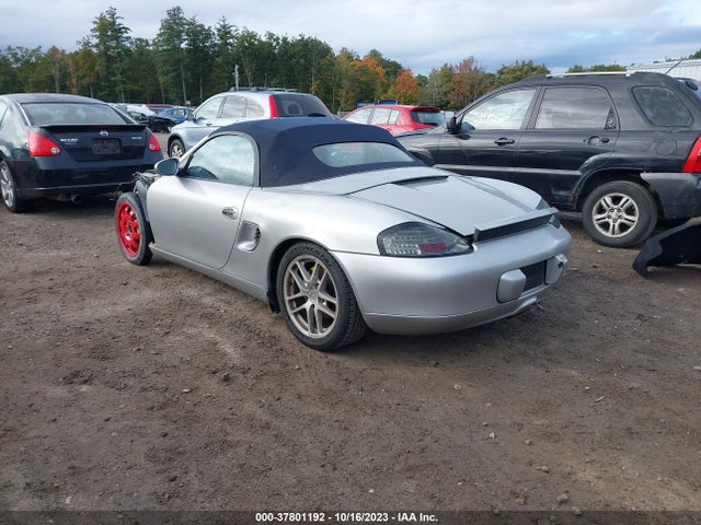 2002 PORSCHE BOXSTER WP0CA29892U624437 Photo 2