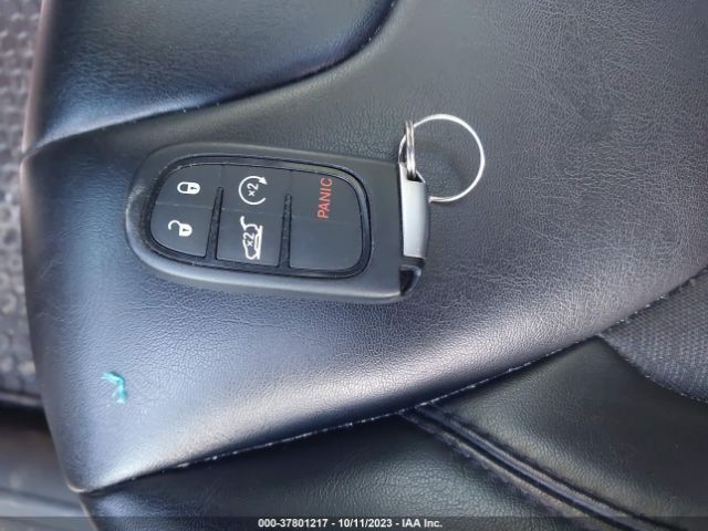 1C4PJMLB1LD579657 Jeep Cherokee Altitude