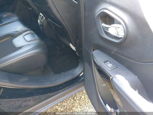 1C4PJMLB1LD579657 Jeep Cherokee Altitude
