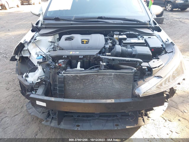 2020 HYUNDAI ELANTRA SEL VIN: 5NPD84LF6LH547539