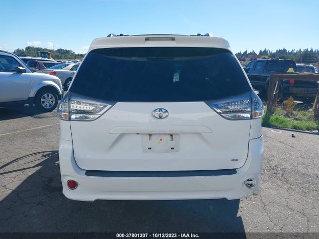 Toyota SIENNA SE 2015 5TDXK3DC0FS539349 Image 15