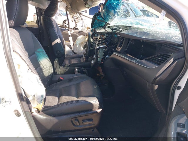 Toyota SIENNA SE 2015 5TDXK3DC0FS539349 Image 5