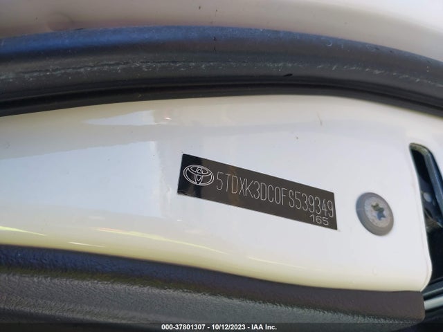 Toyota SIENNA SE 2015 5TDXK3DC0FS539349 Image 9