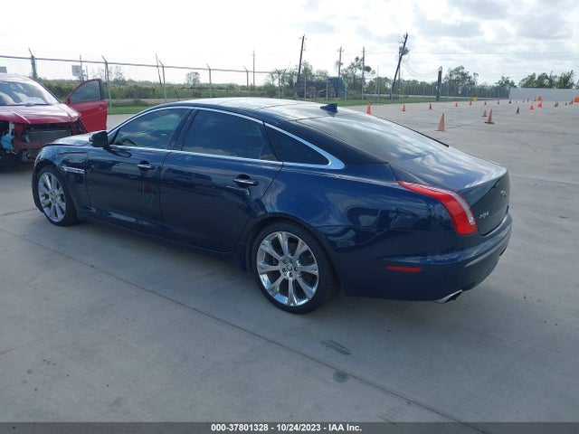 2013 JAGUAR XJ SAJWA2GB0DLV41209 Photo 2