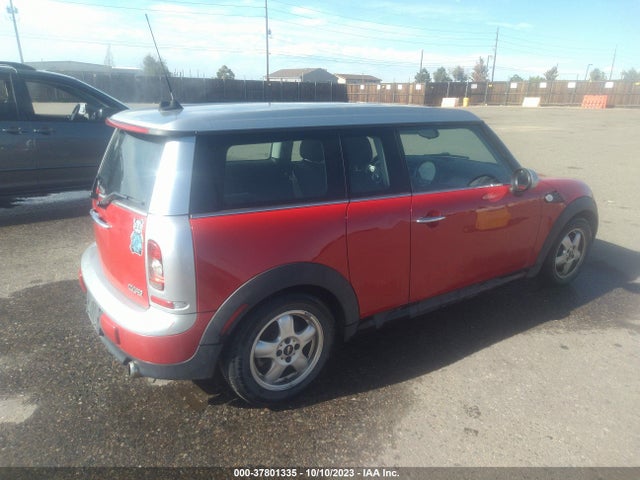 2010 MINI COOPER CLUBMAN WMWML3C57ATX38876 Photo 3
