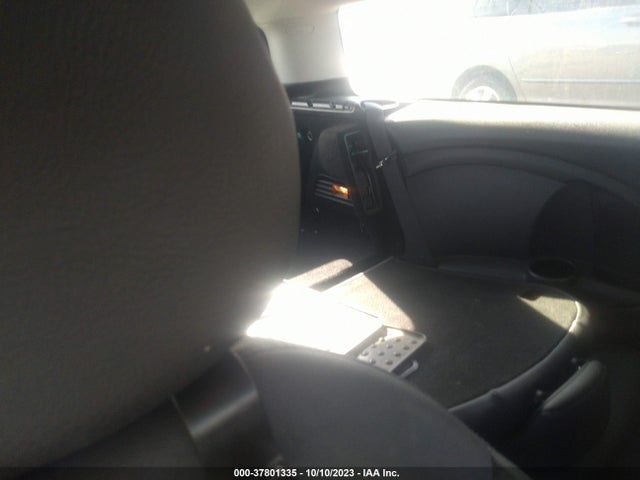 2010 MINI COOPER CLUBMAN WMWML3C57ATX38876 Photo 7
