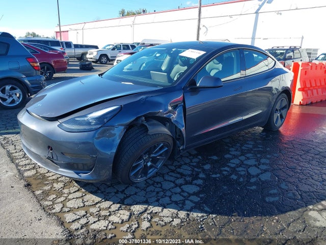 5YJ3E1EB2NF135939 Tesla Model 3 Long Range