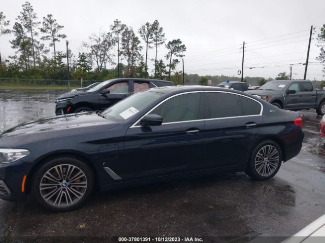 WBAJA9C5XJB251964 BMW 5 Series 530e Iperformance