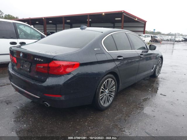 WBAJA9C5XJB251964 BMW 5 Series 530e Iperformance