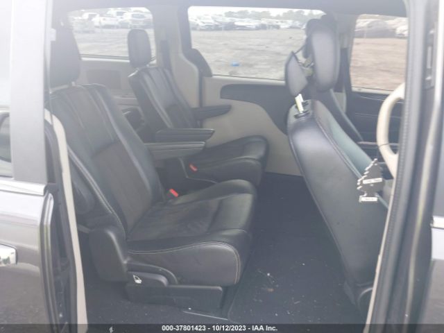 2C4RDGCG4KR556933 Dodge Grand Caravan Sxt