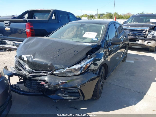 Chevrolet Cruze Lt Auto 2018 3G1BE6SM4JS651535 Image 2